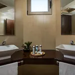 Des & Coo Luxury With Private Pool فيلة فاليراكي