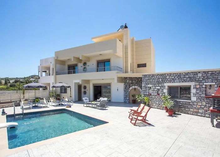 Des & Coo Luxury With Private Pool Villa *