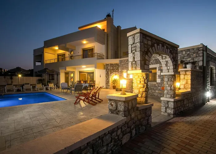 Des & Coo Luxury With Private Pool Villa