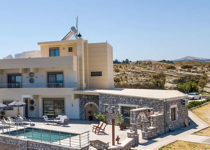 Des & Coo Luxury With Private Pool * Faliráki