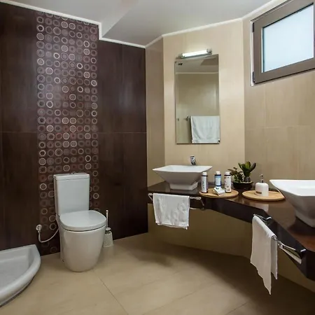 Des & Coo Luxury With Private Pool * פליראקי