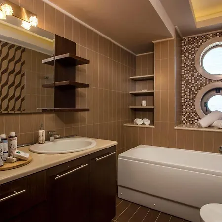 Des & Coo Luxury With Private Pool 빌라 *