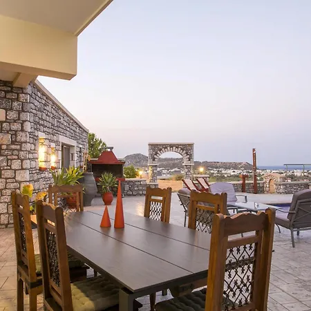 Des & Coo Luxury With Private Pool * Faliraki